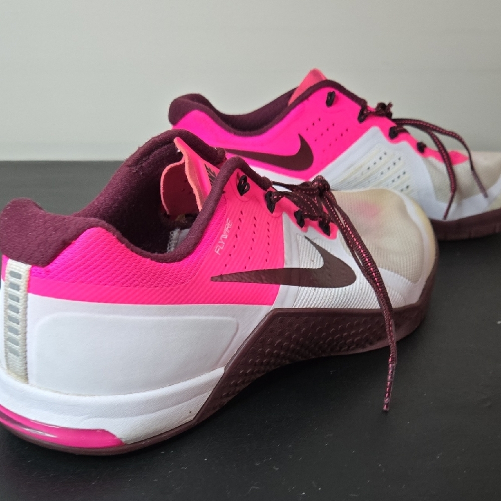 Nike Metcon 2 Running Shoes - Picture 9 of 11